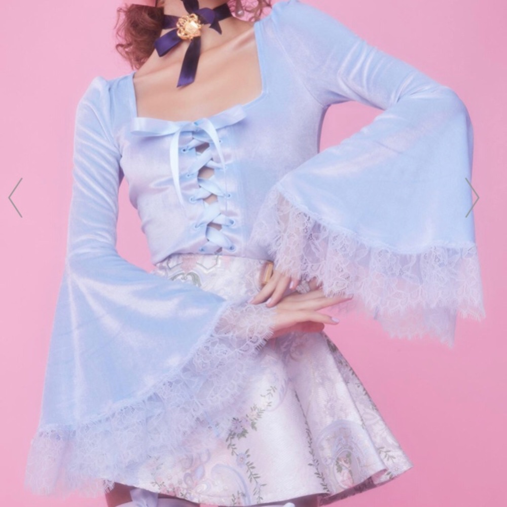 Dreams do come true velvet Top